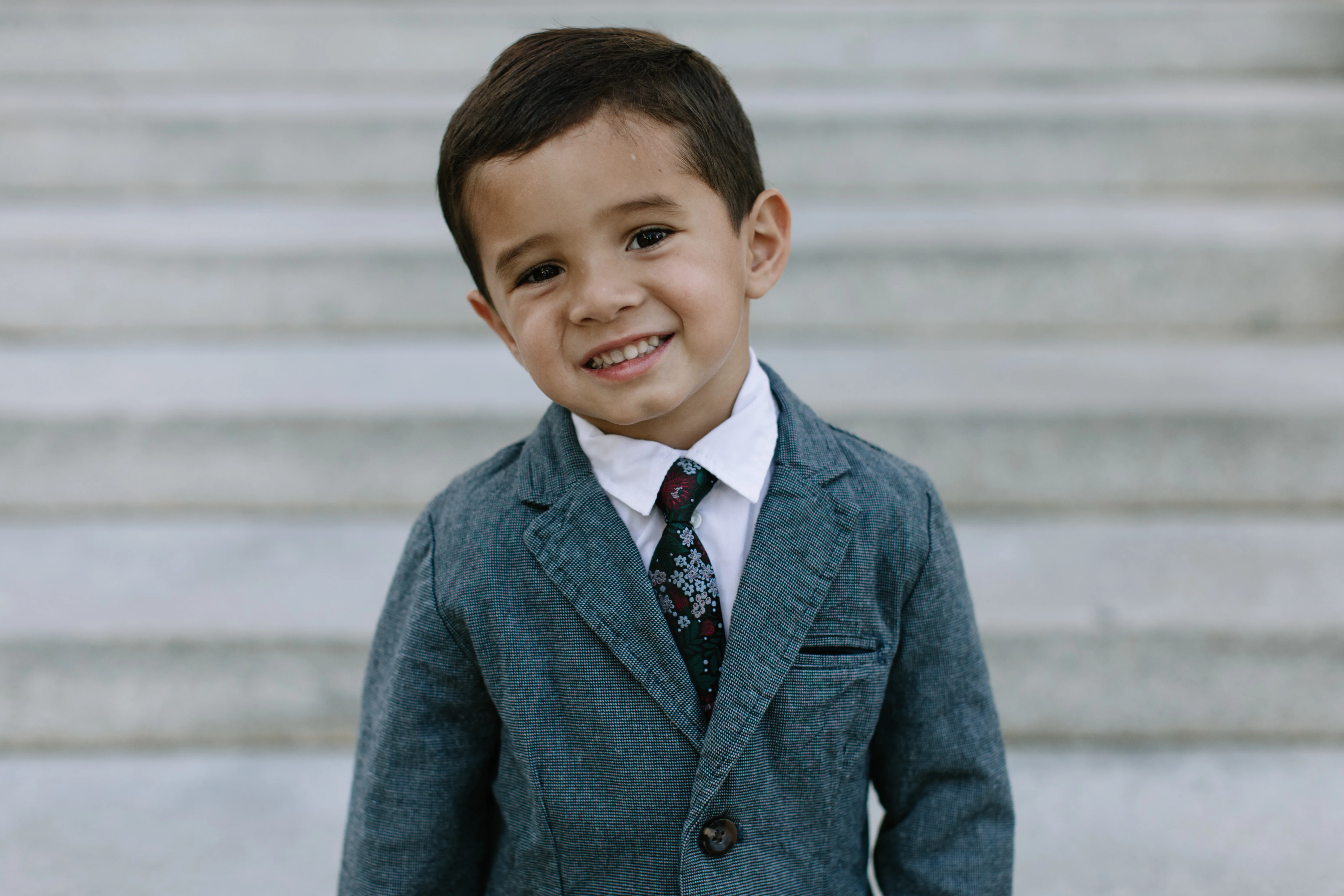 Dashing Floral Boys Tie - Image 8