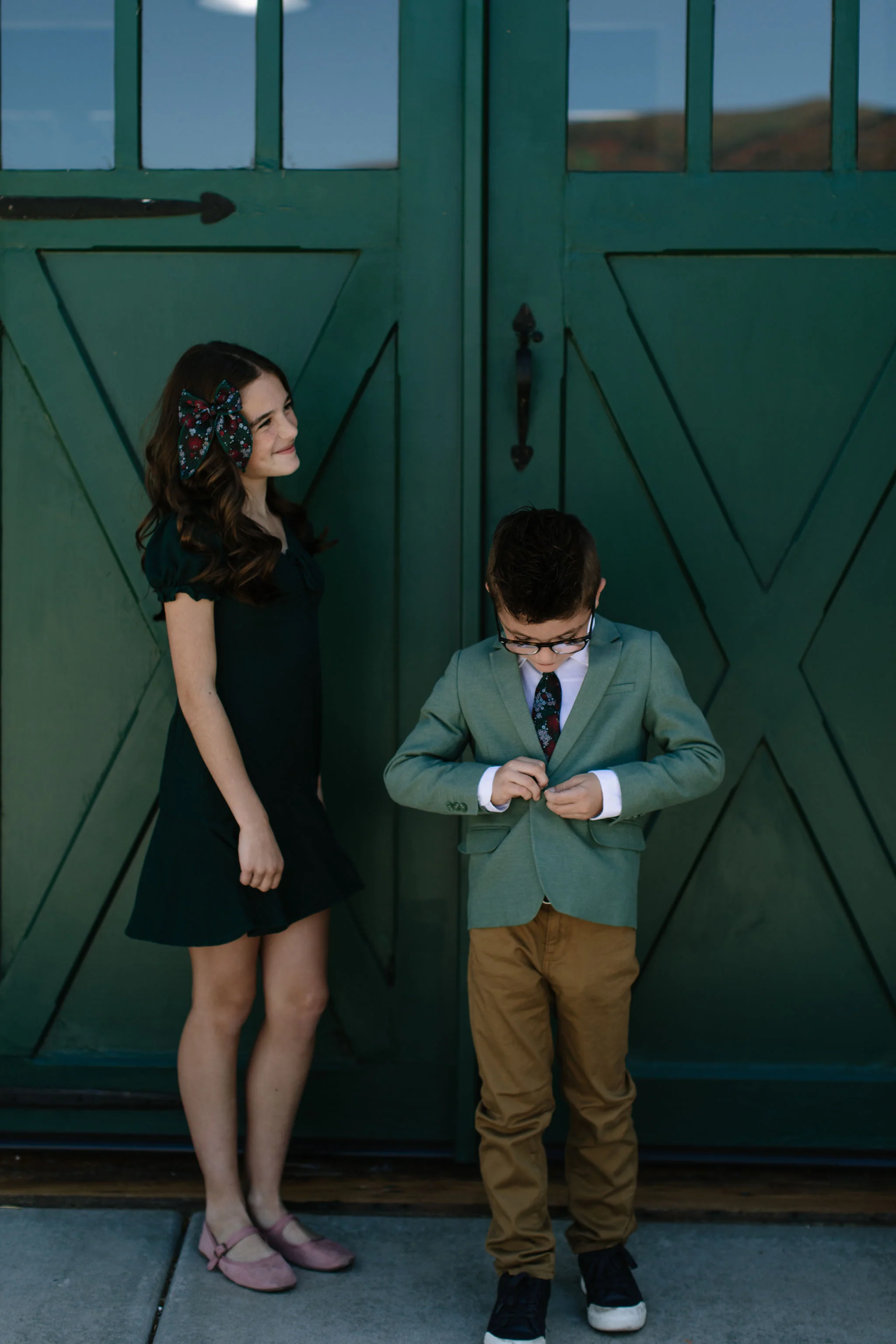 Dashing Floral Boys Tie - Image 7