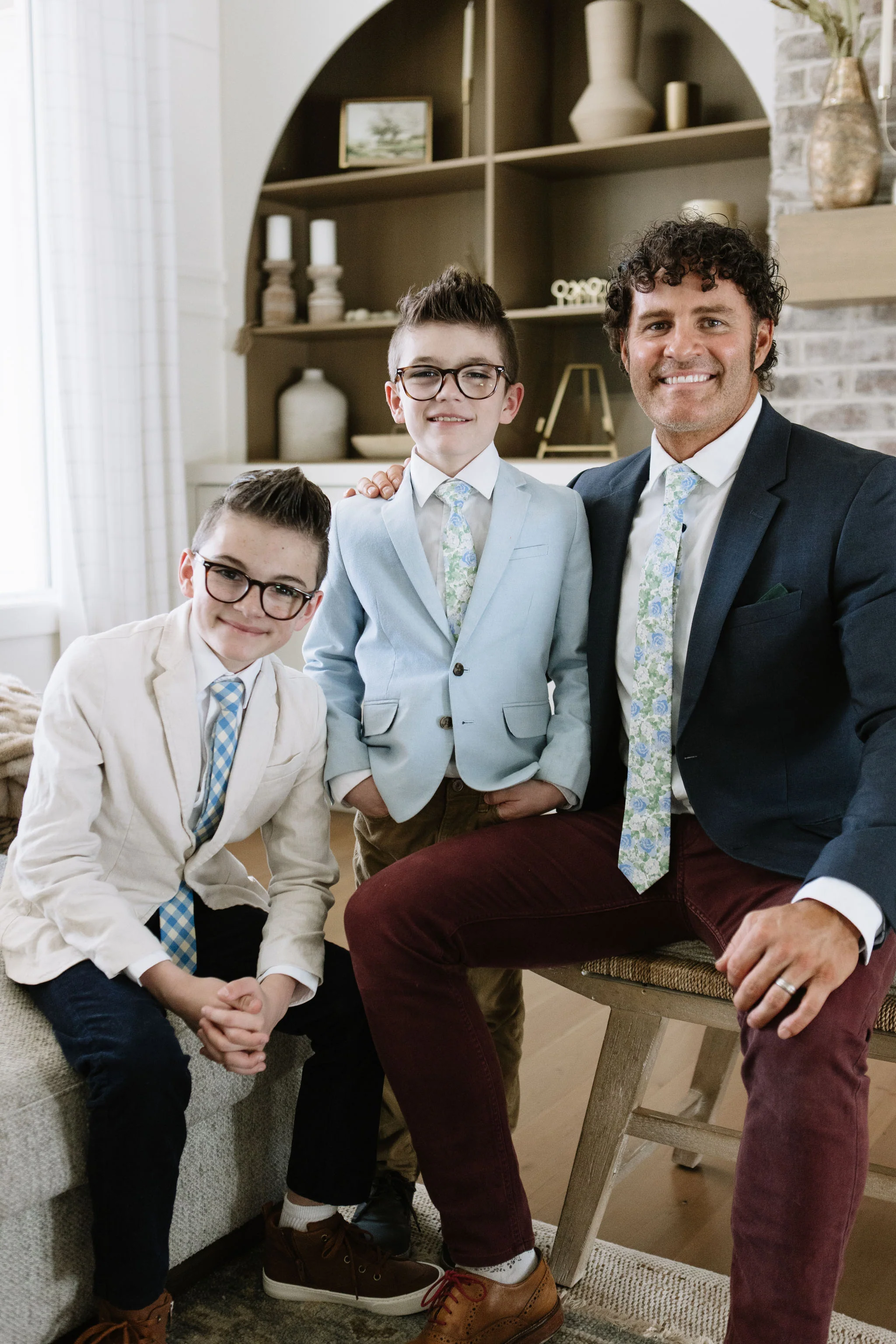 Daybreak Plaid Youth Tie - Image 4