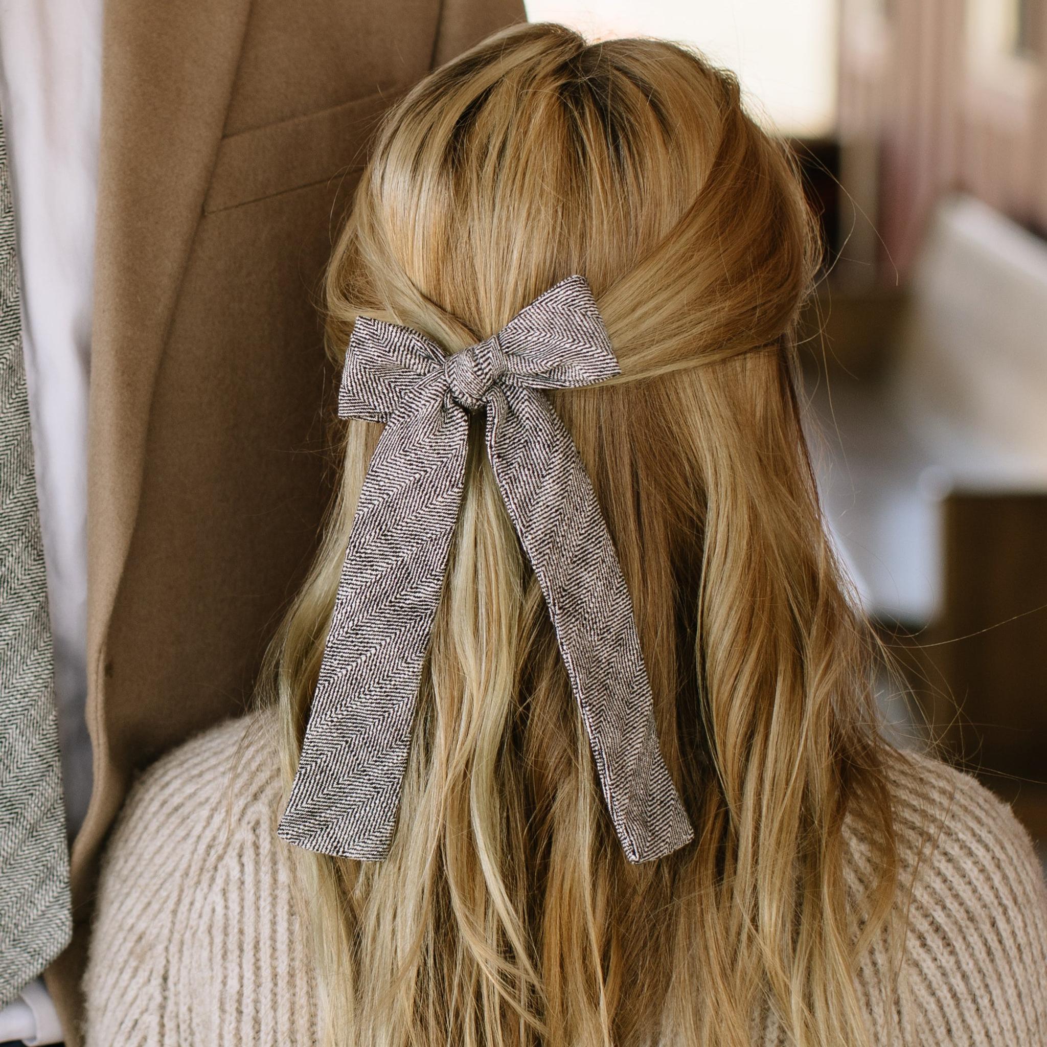 Ebony Tweed Lady Hair Bow - Image 2
