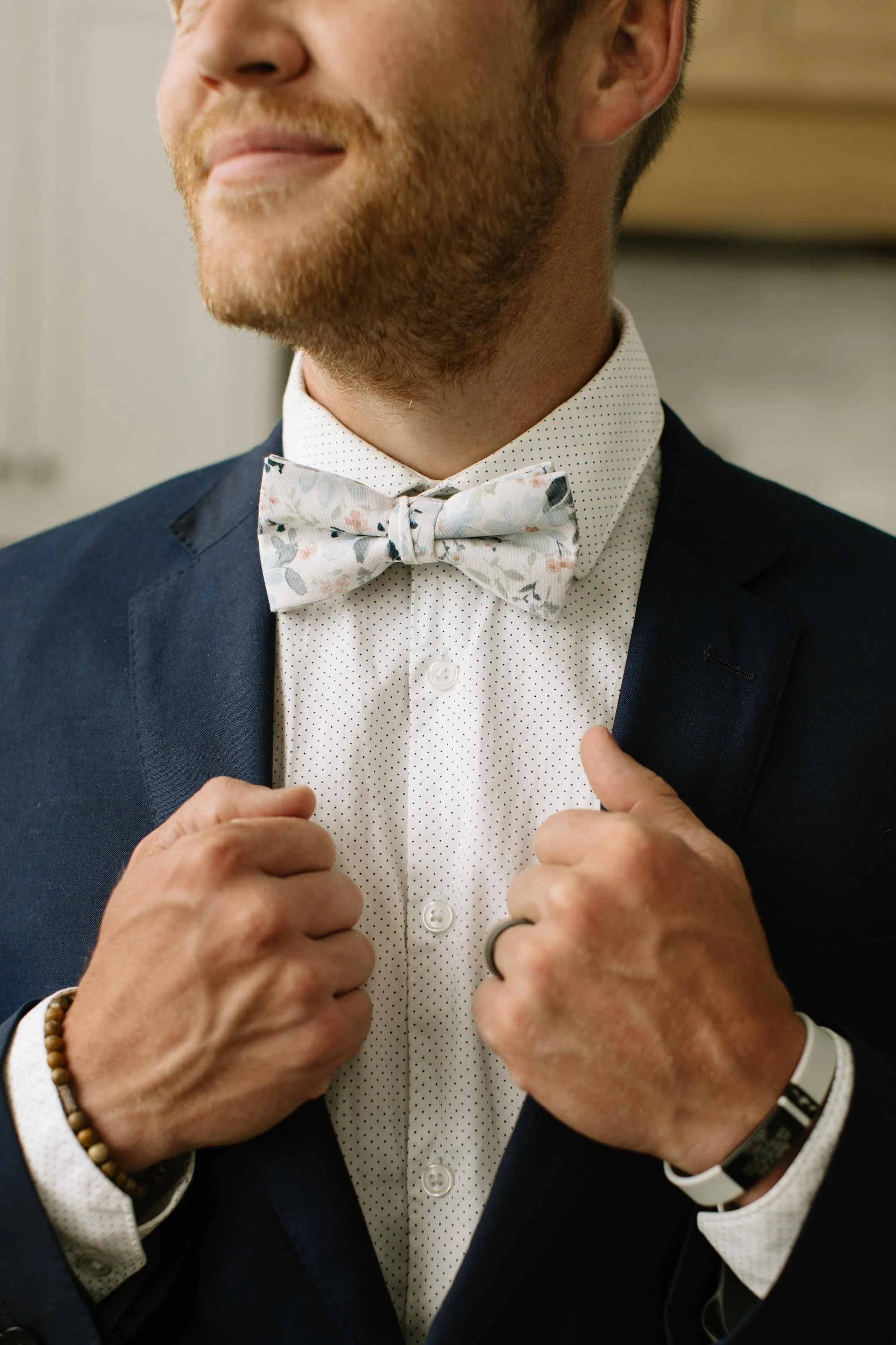 Eva Floral Men's Pre-tied Bow Tie - Image 2