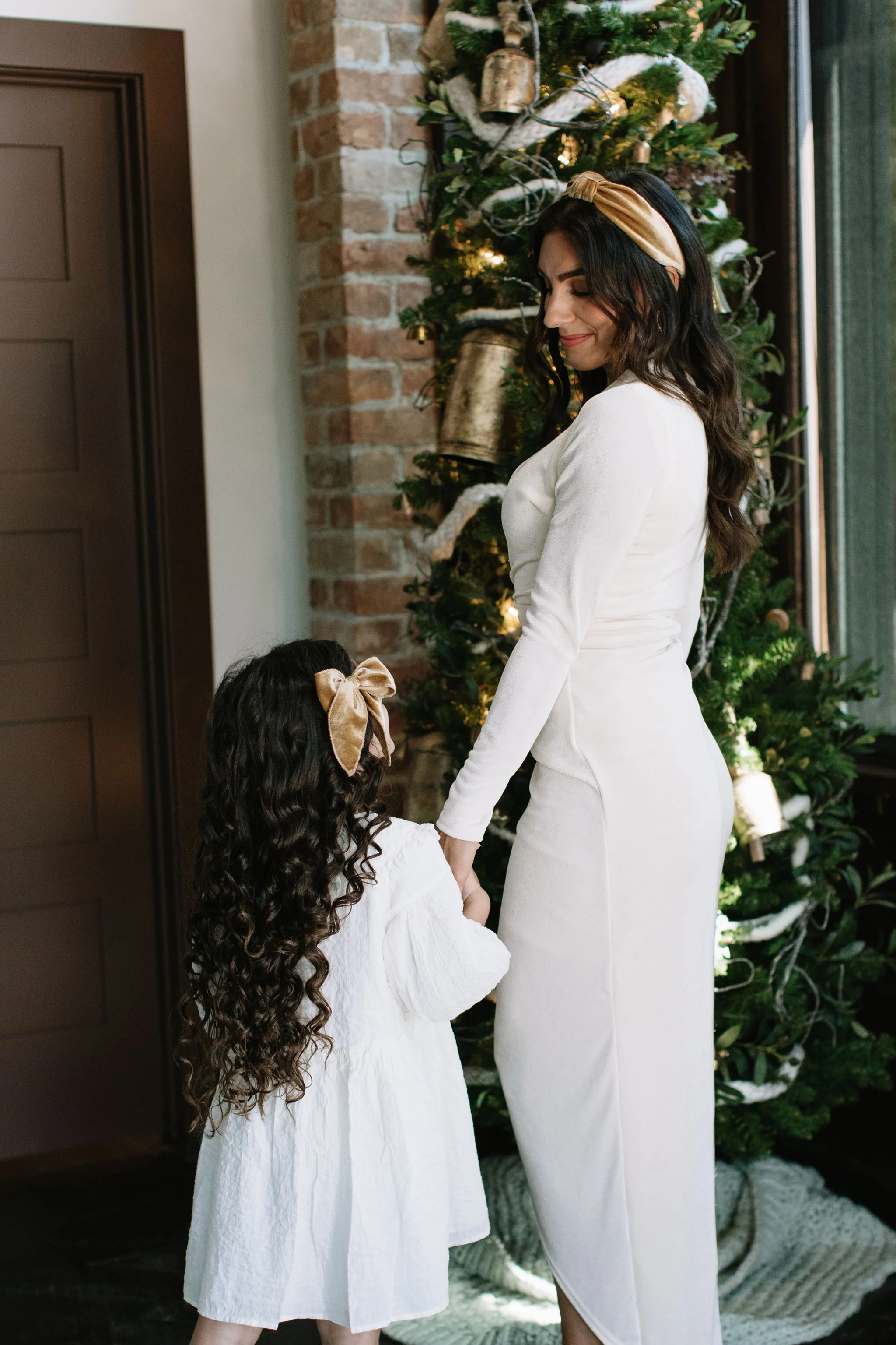 Gold Velvet Knotted Headband - Image 15
