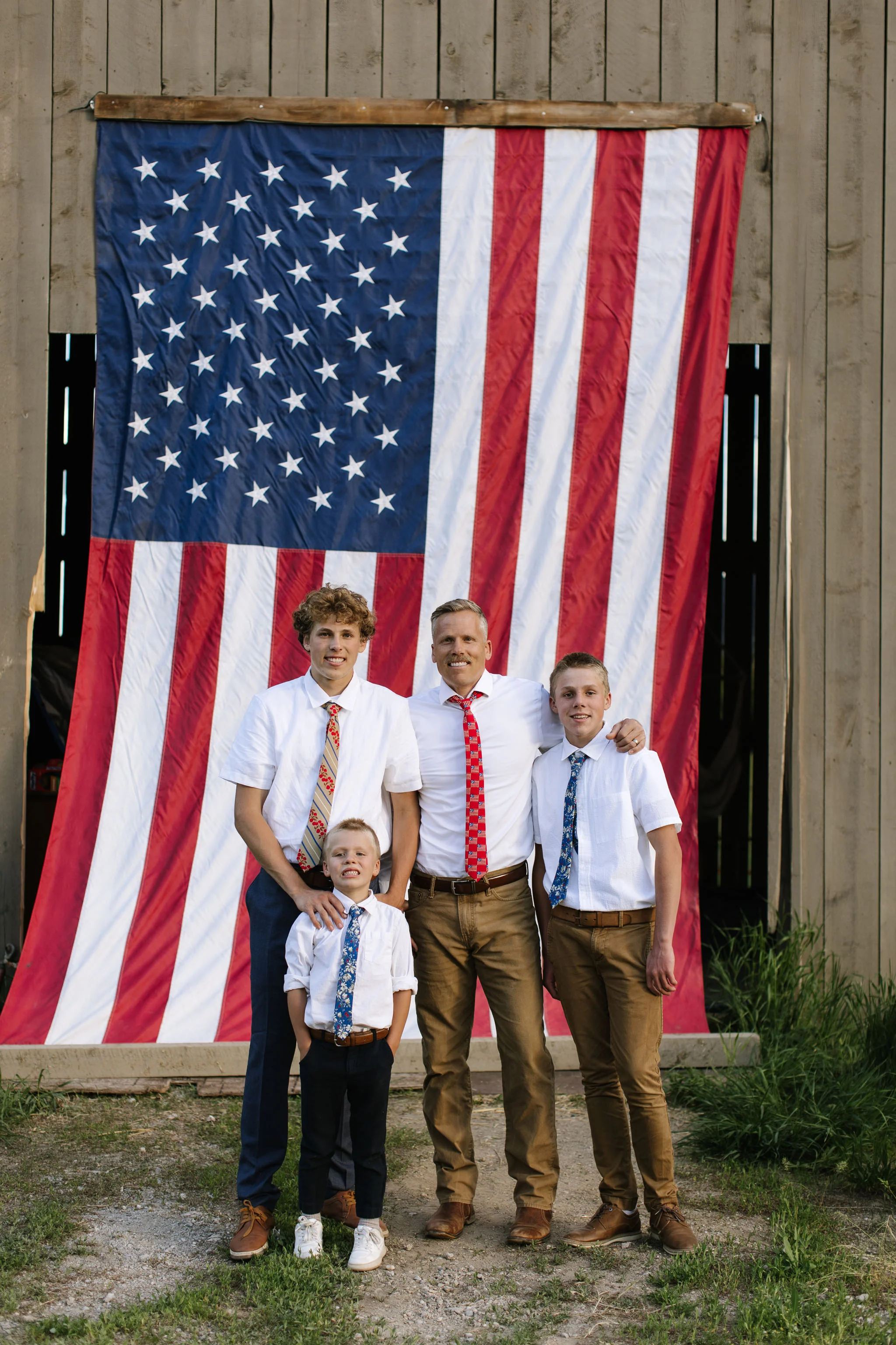 Hamilton Floral Boys Tie - Image 2