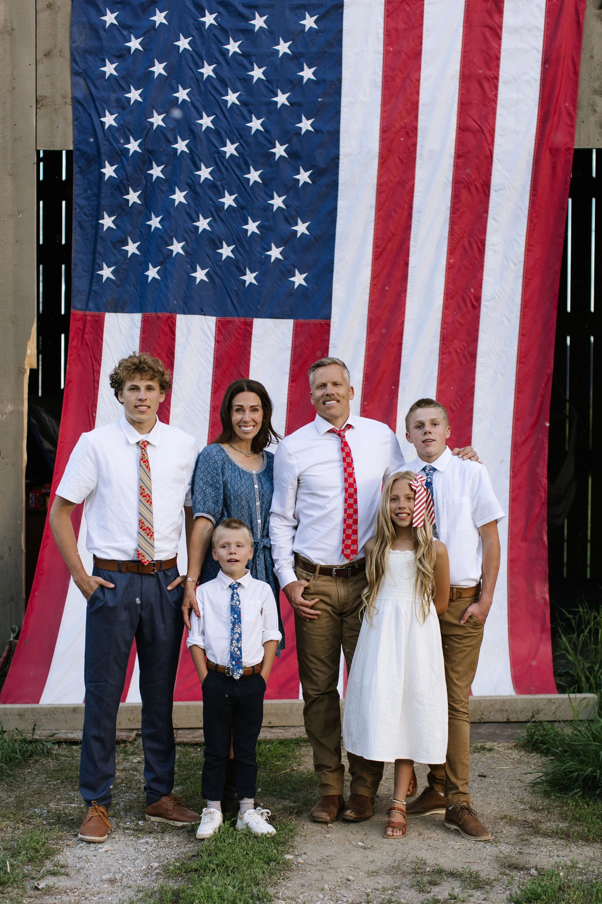 Hamilton Floral Boys Tie - Image 4