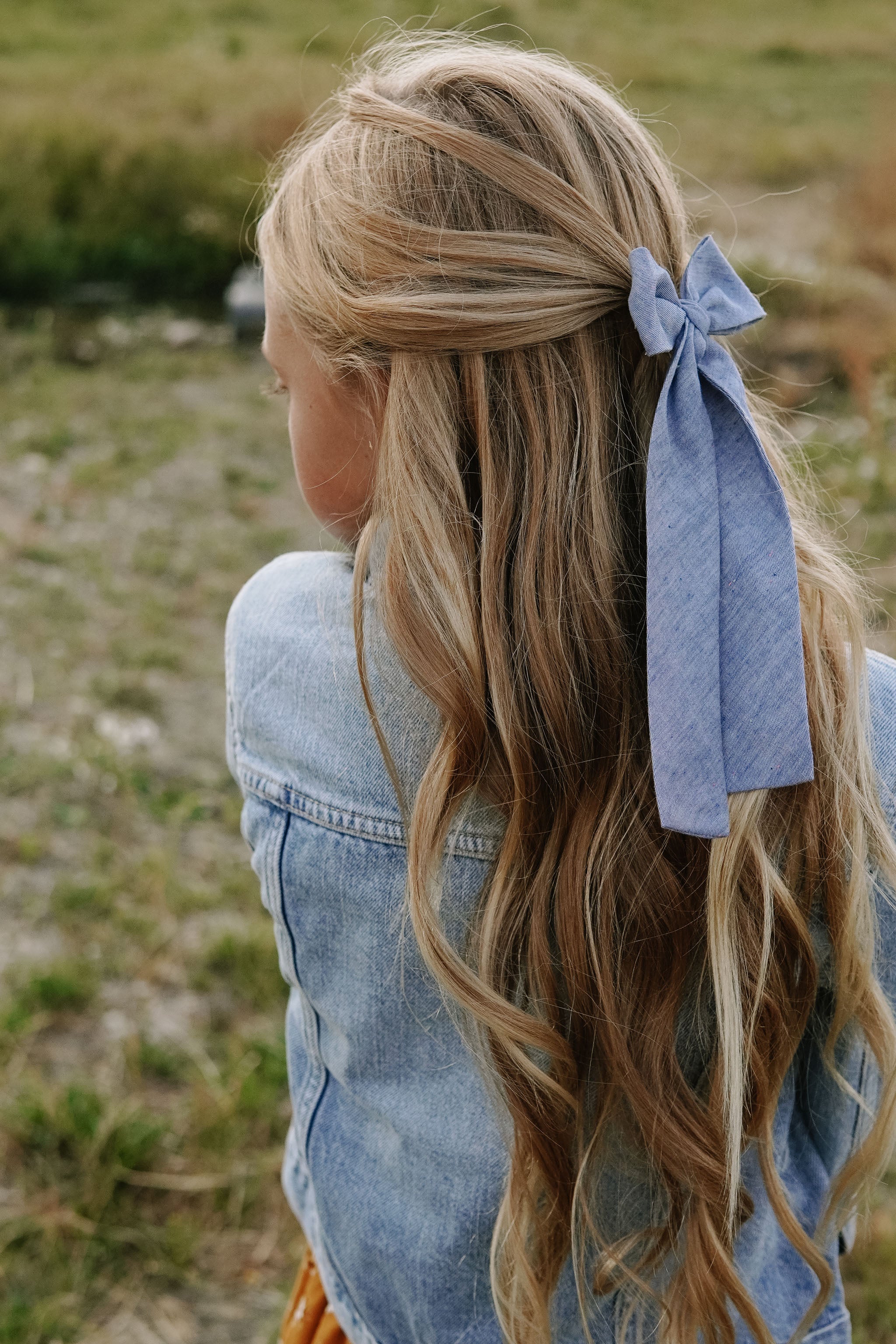 Levi Lady Hair Bow - Image 2