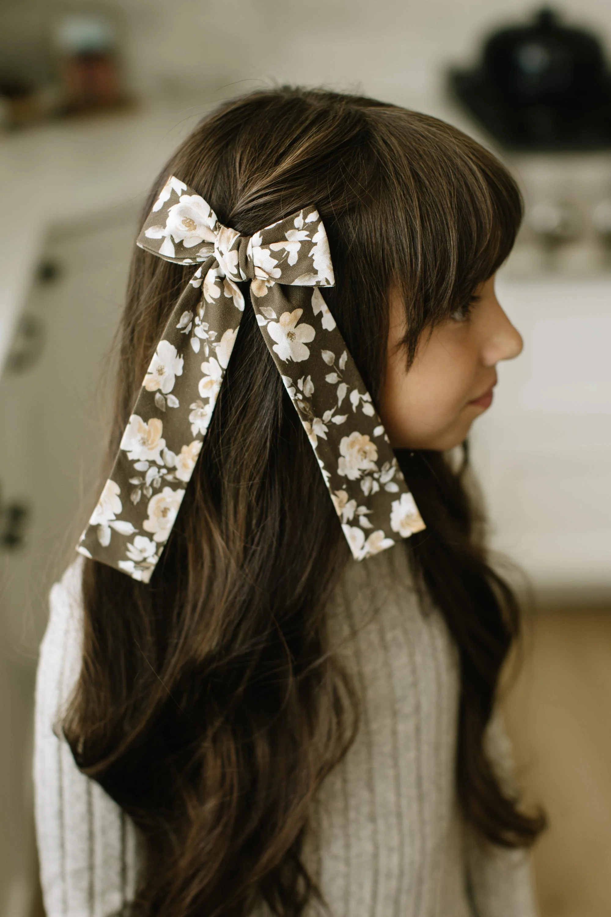 Magnolia Floral Lady Hair Bow - Image 4