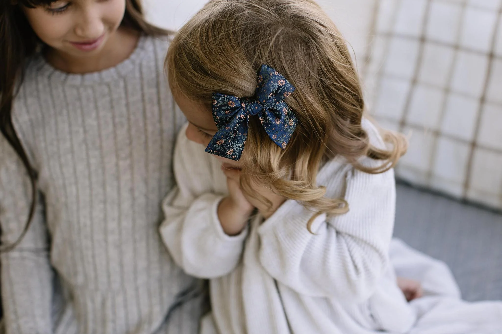 Wren Petite Hair Bow - Image 2
